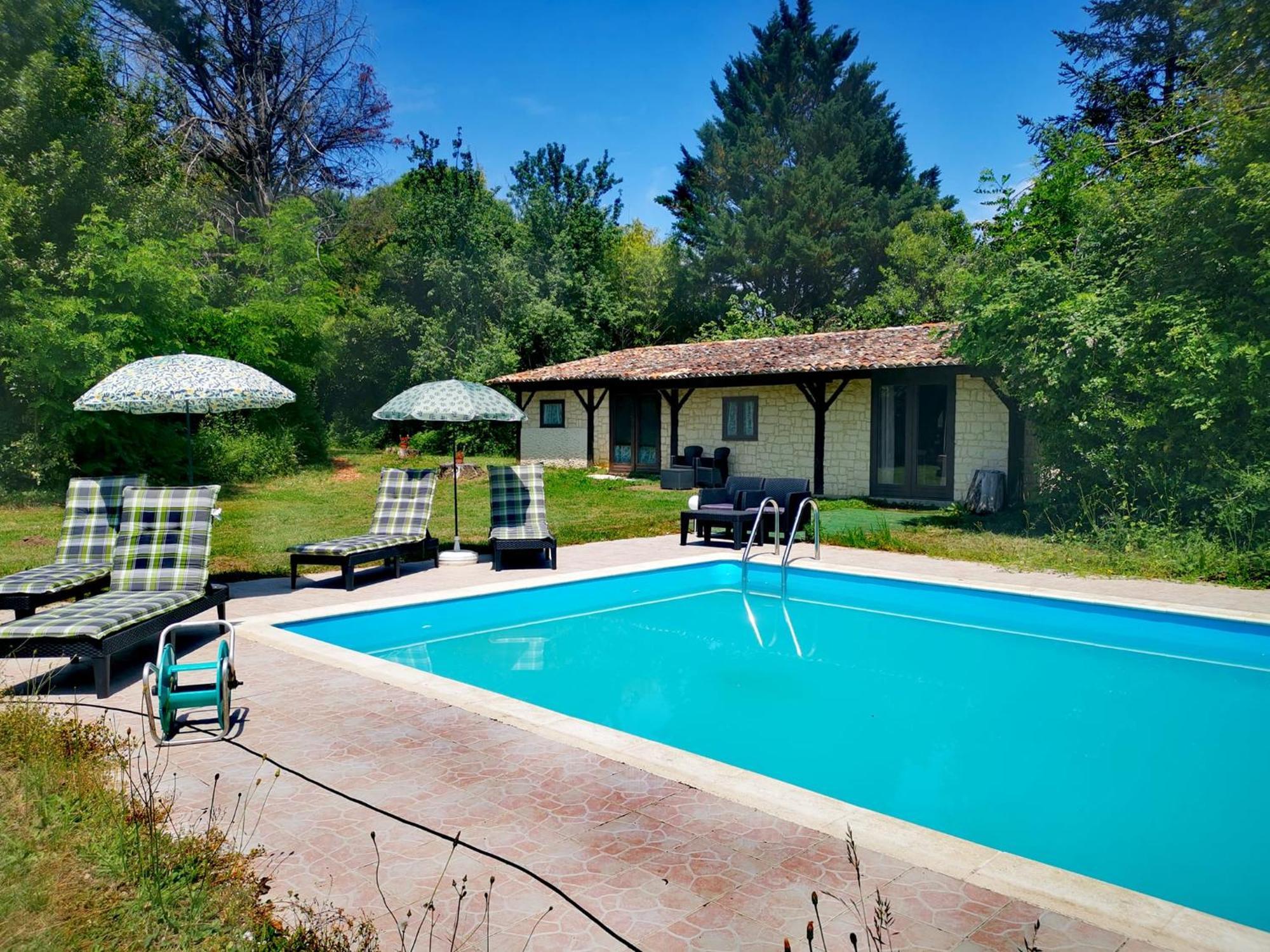 Appartement Printemps Quatre Saisons à Bergerac Extérieur photo